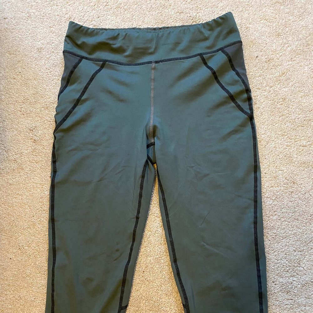 Oiselle Grey Cropped KC Capri Leggings Sz 6 Small